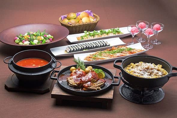 宴会食事イメージ