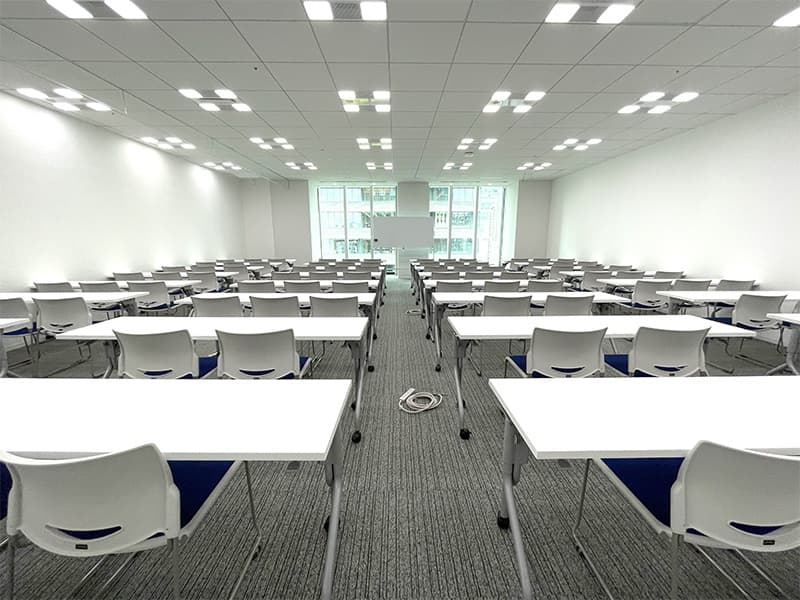 806_130㎡_天井高3m_イベント会場に最適!