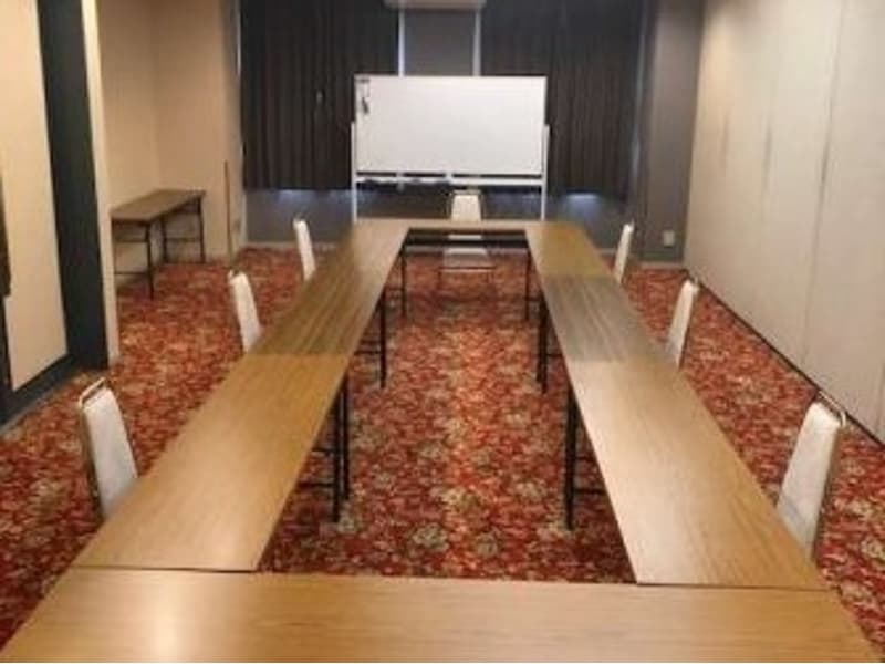 2階　会議室　桜の間
