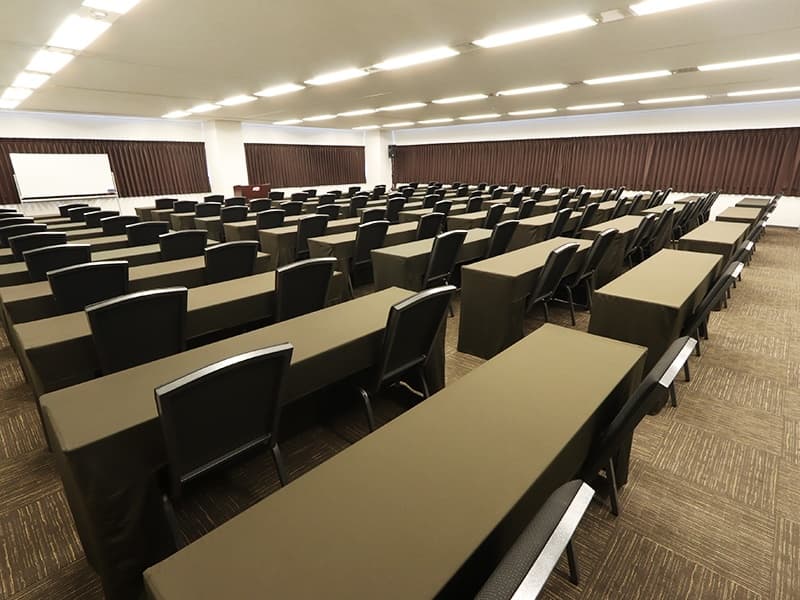 ホール30A
