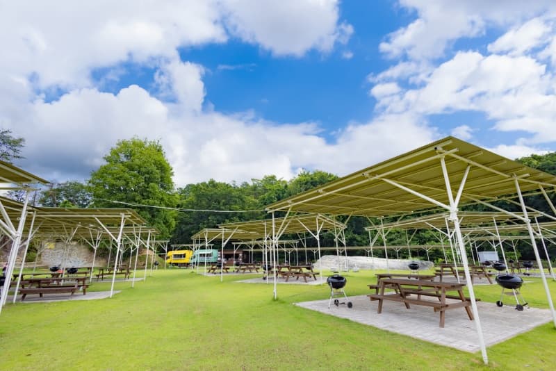 【会場：オーヤBBQエリア】
最大250名様収容可能です。
団体様の場合は、定休日でもご利用いただけます！