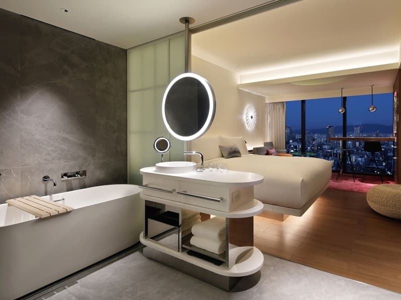 キングルーム

