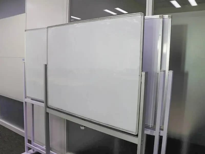 備品　ホワイトボード