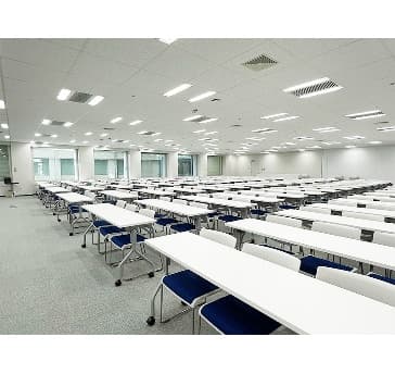 1205_300㎡_天井高2.7ｍ_セミナーやイベント会場に最適！