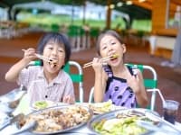 【アウトドア施設】250名収容可能な会場
ばーべーQガーデン
＊期間限定（夏季のみ営業）