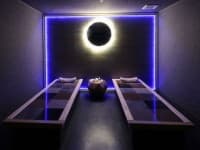 岩盤浴『Stone Spa』オープン
幻想的な雰囲気の中で遠赤外線の温かな温浴をお楽しみください。

【利用条件】貸切予約制
【営業時間】16：00 ～ 23：00（最終受付 22：00）
【利用料金】1名利用／1,500円(税込)・2名利用／2,000円(税込)