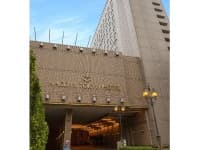 名古屋東急ホテルは、地下鉄栄駅12番出口から徒歩5分と交通至便。ヨーロピアンテイストの気品漂う空間が上質なくつろぎをご提供します。観光やビジネスの拠点として、宿泊、レストラン、宴会、パーティー、慶事、法要、会議など様々なシーンでぜひご利用ください。