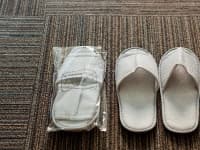 ＜アメニティ＞使い捨てのスリッパ