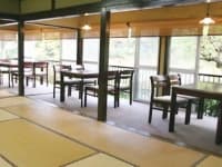 中宴会場・食事処
洋式のテーブルとイスがご用意できますので、正座のつらい方にもご利用頂けます。
