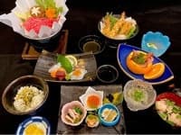季節の会席膳