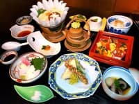 【お料理：秋限定（9月～11月）】
湯葉御膳