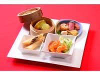 昼食はレストランにてご案内致します。
中華セットメニュー例。