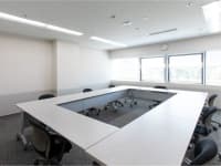 ミーティングルーム（30-38㎡）全6室
スクール最大12名　島型最大6～12名