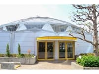 ホテル隣接の体育館「光が丘ドーム」は1,226㎡。
テニス、バレーボール、バスケットボール、フットサルなどのスポーツをお楽しみ頂けます。
