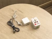 貸出電源プラグ&充電ケーブル