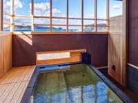 天然温泉露天風呂付き客室