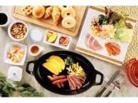 朝食（バイキング形式）