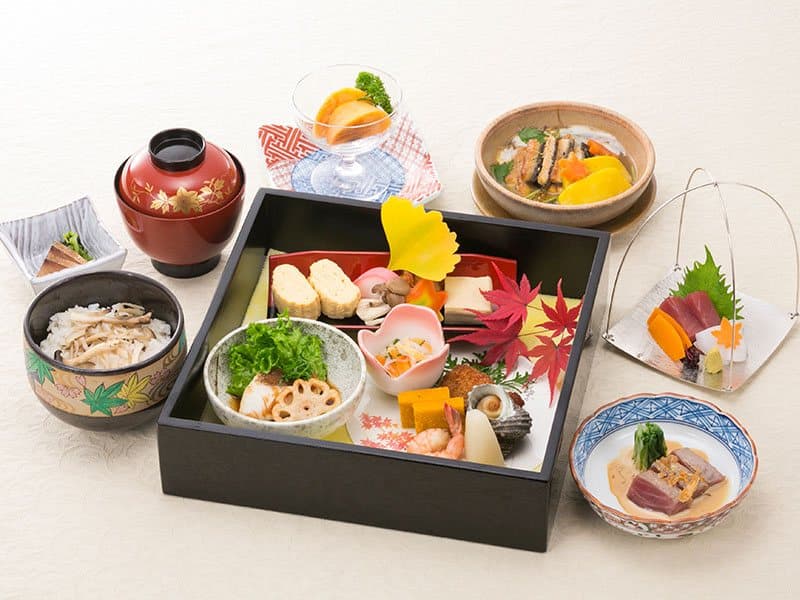 松花堂弁当　バスストップなどの団体昼食におすすめです