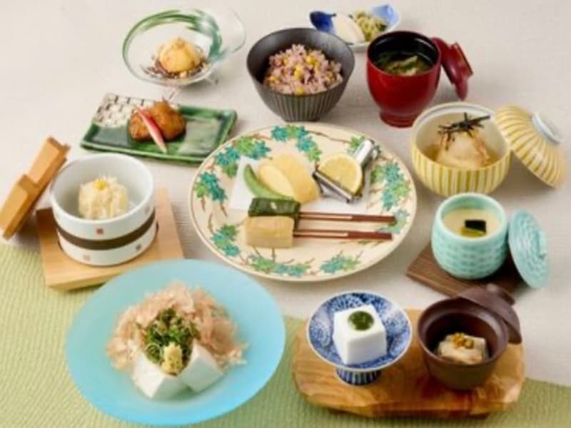 ランチメニュー
『彩ランチ [昼限定] 夏　※日・祝日除く 　　6月～8月』
