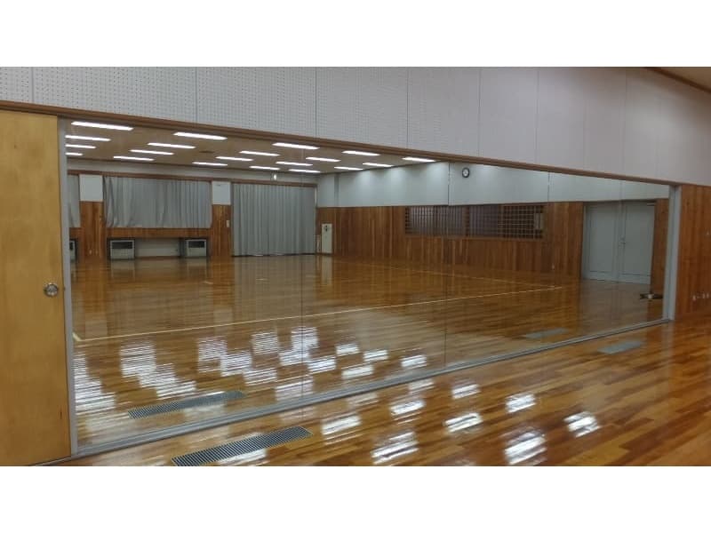 トピアホール・多目的ルーム
対応競技　柔道・武道・ダンス等
