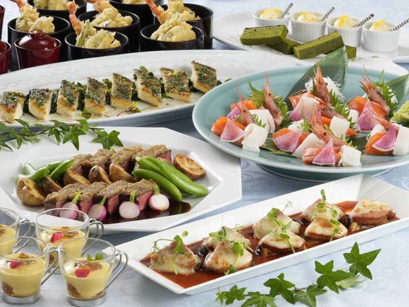 卓盛料理イメージ（夏）