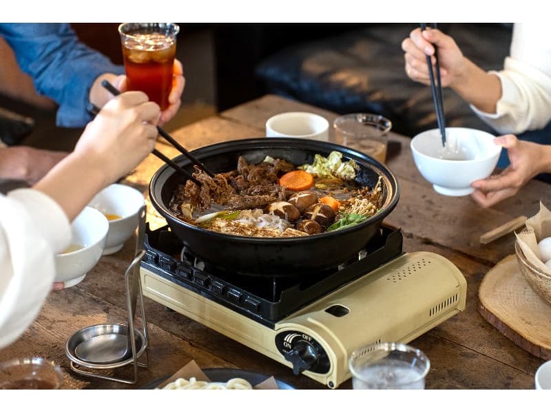 トリュフすき焼き鍋の一例