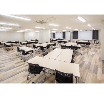【ベーシックパック24h】
1泊+3食(朝食・昼食・夕食)+会議室12h