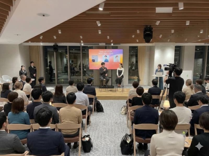 セミナー・説明会・研修にも対応できる多用途フロア