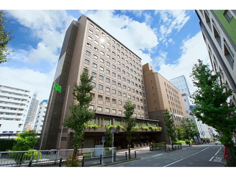 JR大塚駅南口改札より徒歩1分の好立地。