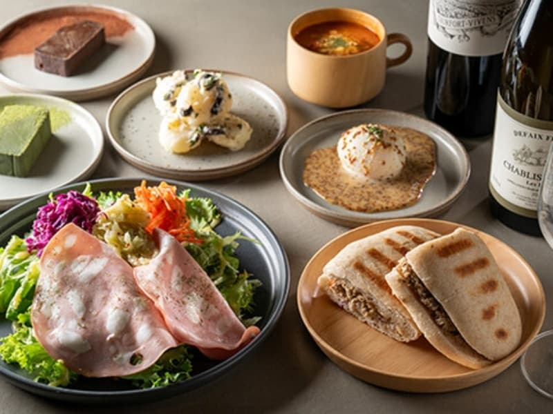美味しく整うために手作りされた本格料理の品々