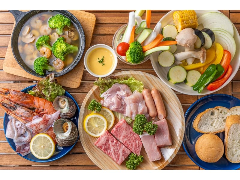 黒毛和牛・オリーブ豚プレミアムBBQコース
何より地物にこだわったBBQコースとなります。
新鮮な地物食材をふんだんにしようした特別BBQをお楽しみください。