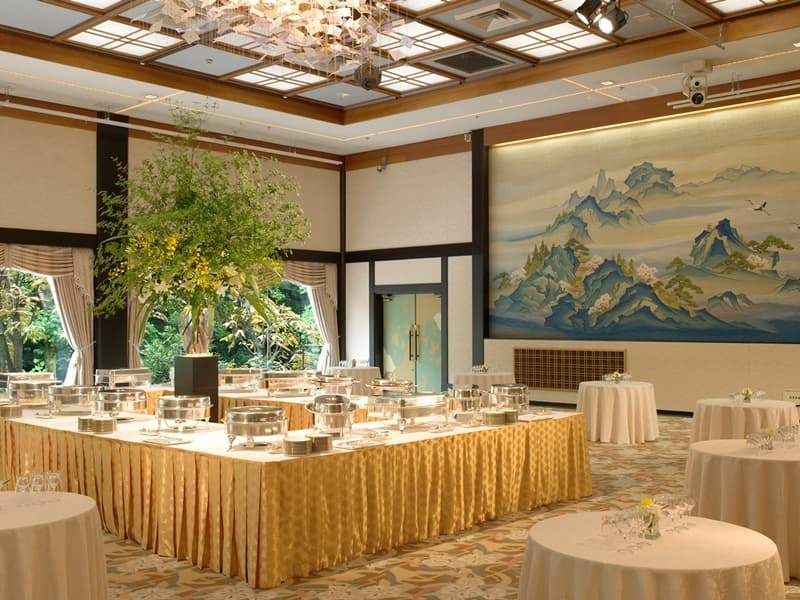 2F蓬莱（463㎡・立食350名・着席240名）