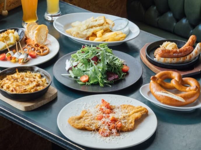 パーティー料理　イメージ