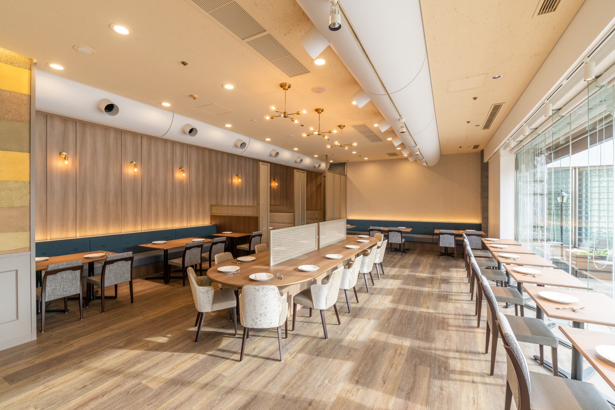 【ホテル日航つくば】本館2階 レストラン セリーナ（店内） 席数70席