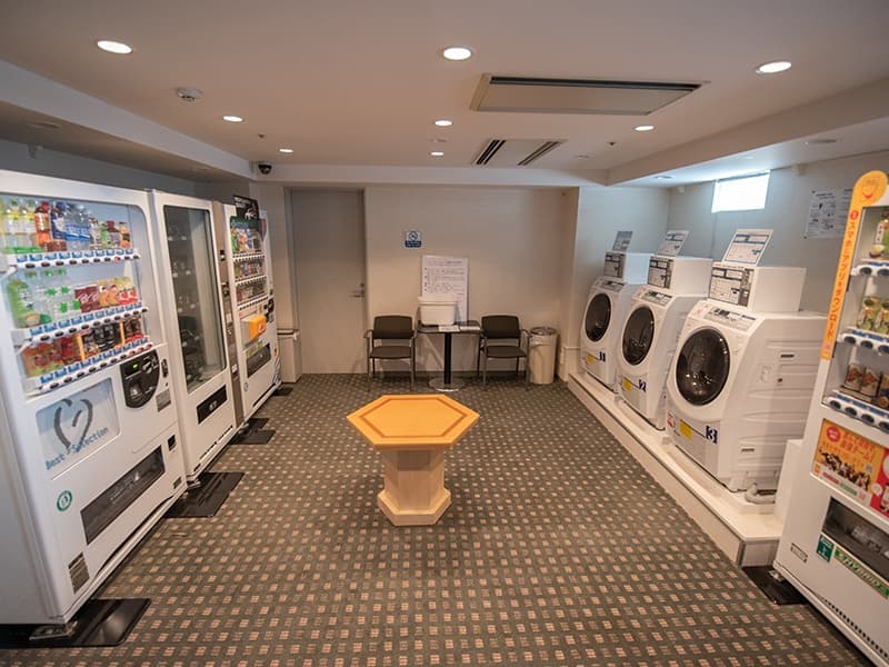 【ホテルJALシティつくば】自販機＆コインランドリーコーナー
