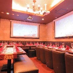 同ビル内のカラオケパセラで特別料金にて移動時間０分でアフターパーティーの開催も可能