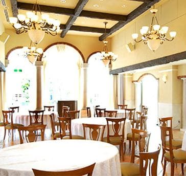 【レヴァンテ】
正餐（70名）立食（150名）