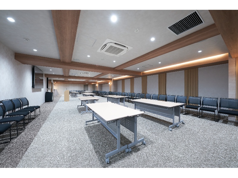 【メインフロア - 半立食レイアウト】- TIME SHARING 新橋駅前4F(銀座口) の写真