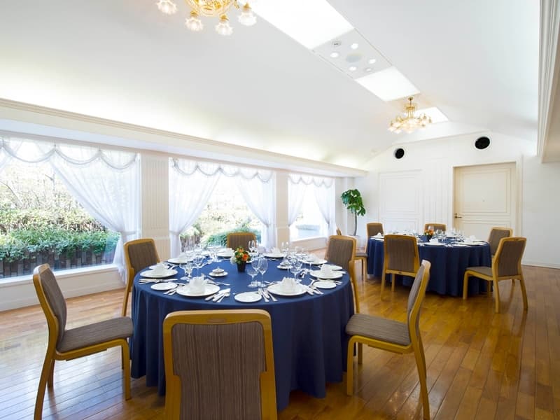 5階 フェリシア ご婚礼会食イメージ