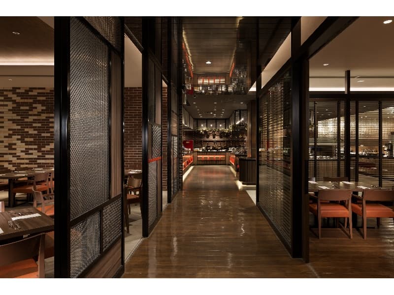 Chef's Palette
DINING ZONE+半個室スペース+CAFE ZONE
着席最大188名様
立食最大200名様