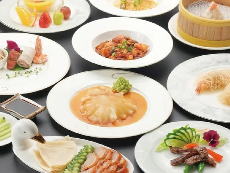 【2時間飲み放題付き】仙台牛の黒胡椒風味炒めや手作りオリジナル小籠包など全9品!『薔薇コース』