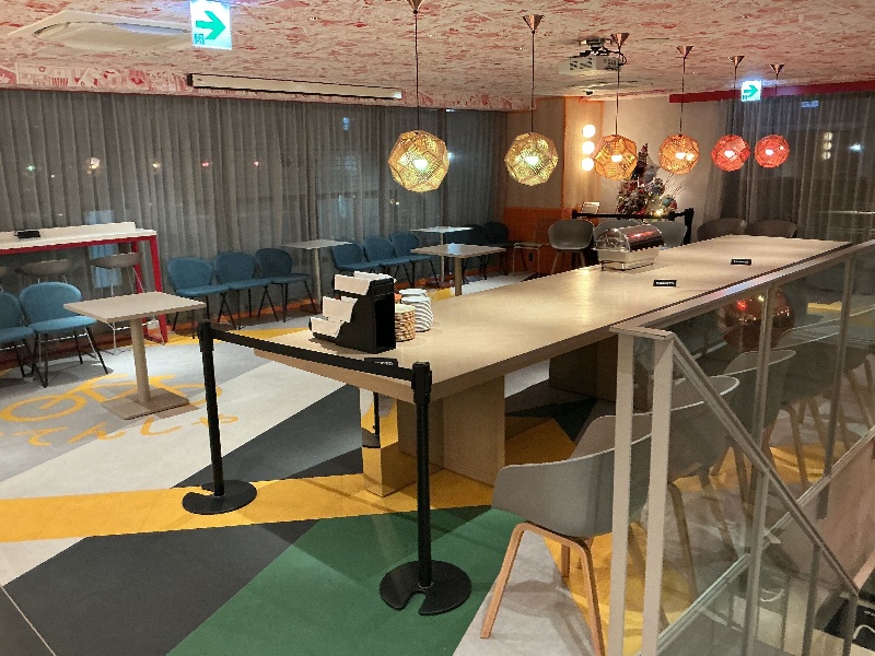 メイン会場 立食