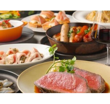 【夏のビアホール】肉を満喫!トリプルメインのボリューム満点プラン飲放題付