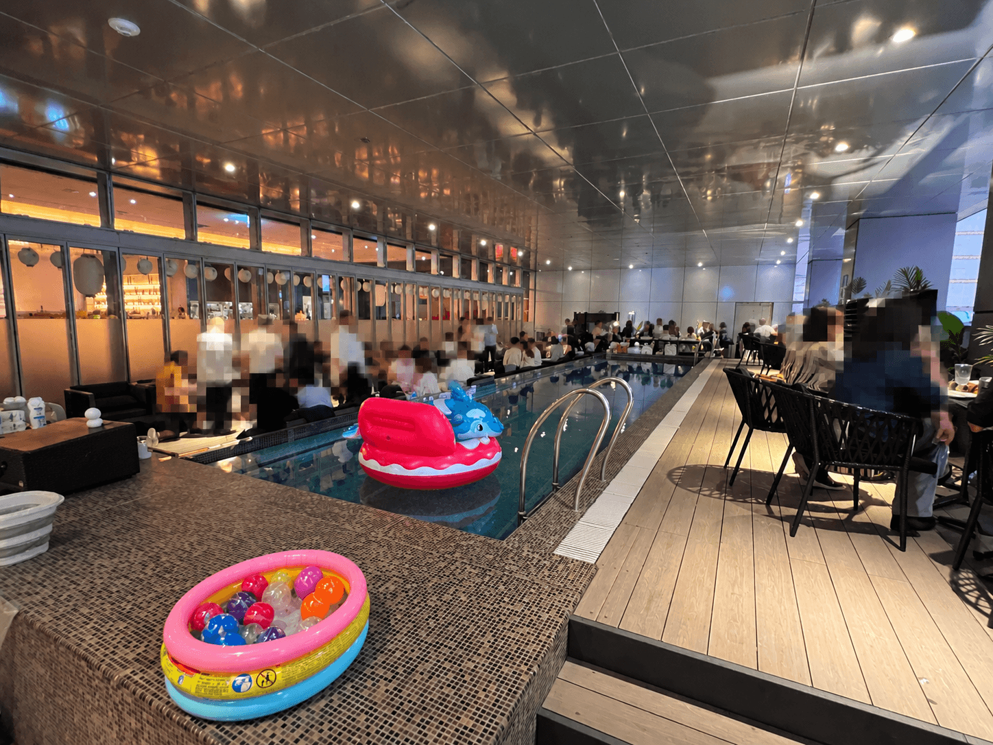 イベント利用風景_X PLACE water terrace<歌舞伎町タワー5階>