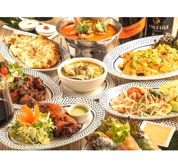 🔶平日(月~木限定)2時間飲み放題付き🔶
炭火焼タンドリーチキンや4種のハニーチーズナン付きプラン