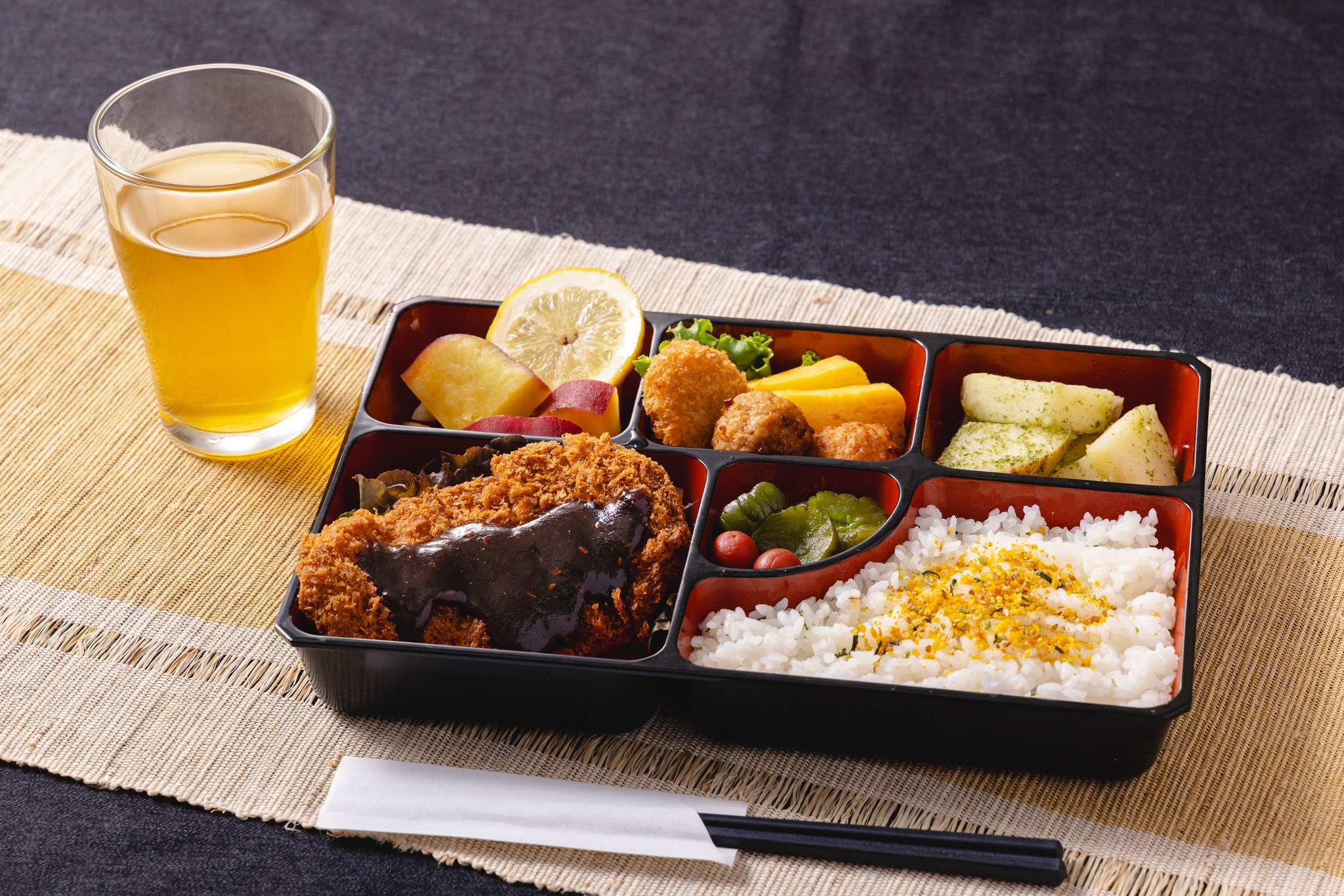 ご要望に応じてお弁当をご用意させていただきます。※要予約
お気軽にお問い合わせください。