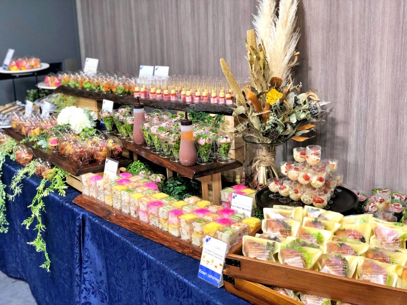 懇親会 料理イメージ