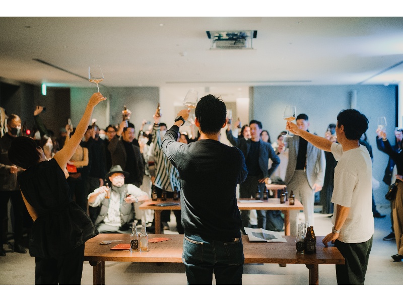 【入社式・内定式を特別な一日に】26〜27卒向けチームビルディングプラン
専任プロデューサーが企画から伴走/プロカメラマン撮影・ドリンクなど特典多数!