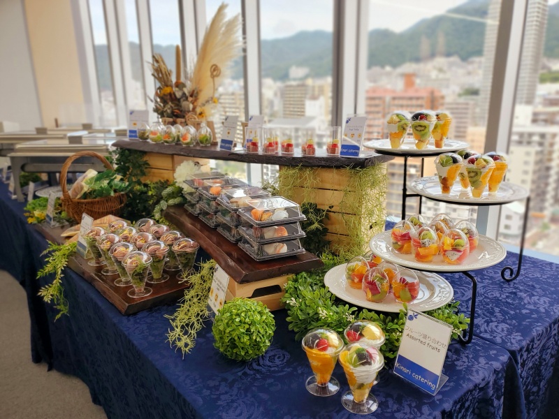 懇親会 料理イメージ