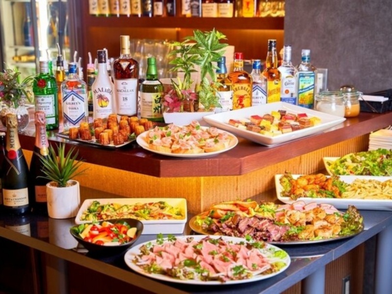【3時間お店貸切パーティー!飲み放題&豪華特製ビュッフェ料理】
豪華貸切プラン
